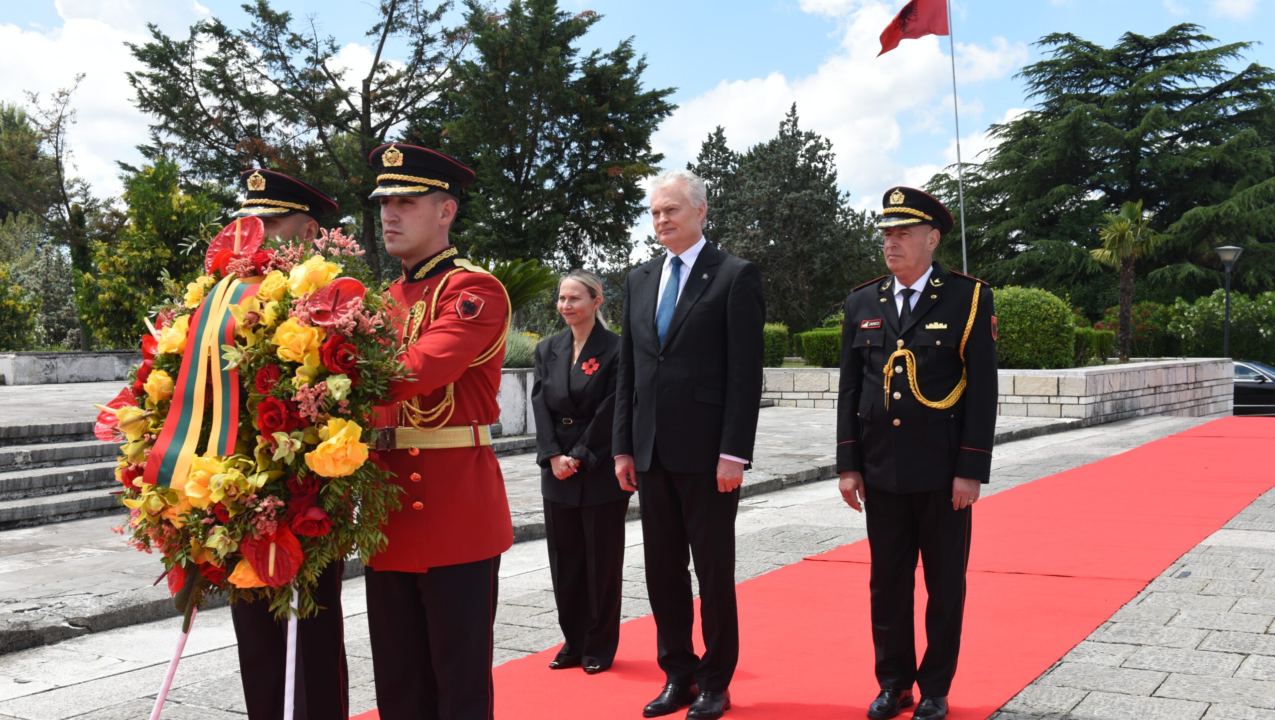 Presidenti i Lituanisë në Shqipëri